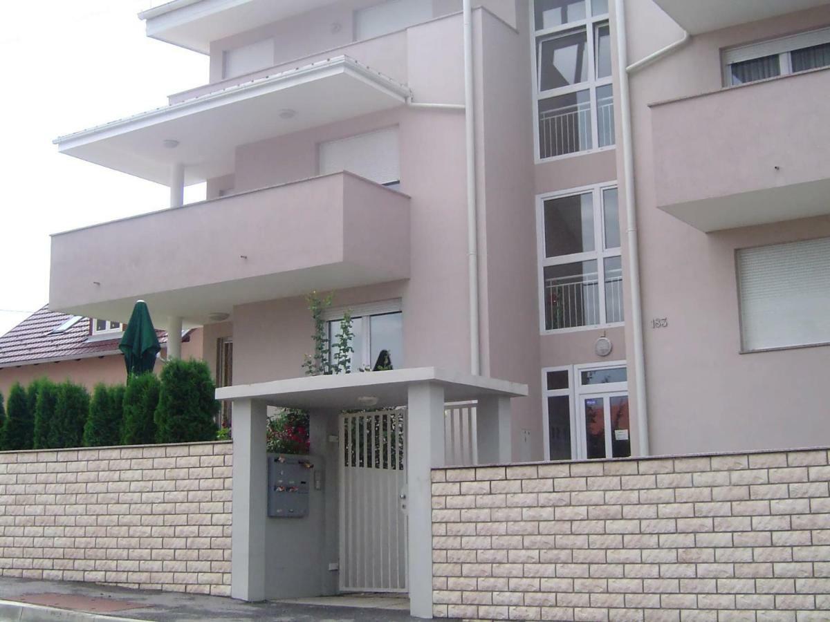 Apartmani Almica Zagreb Exterior foto