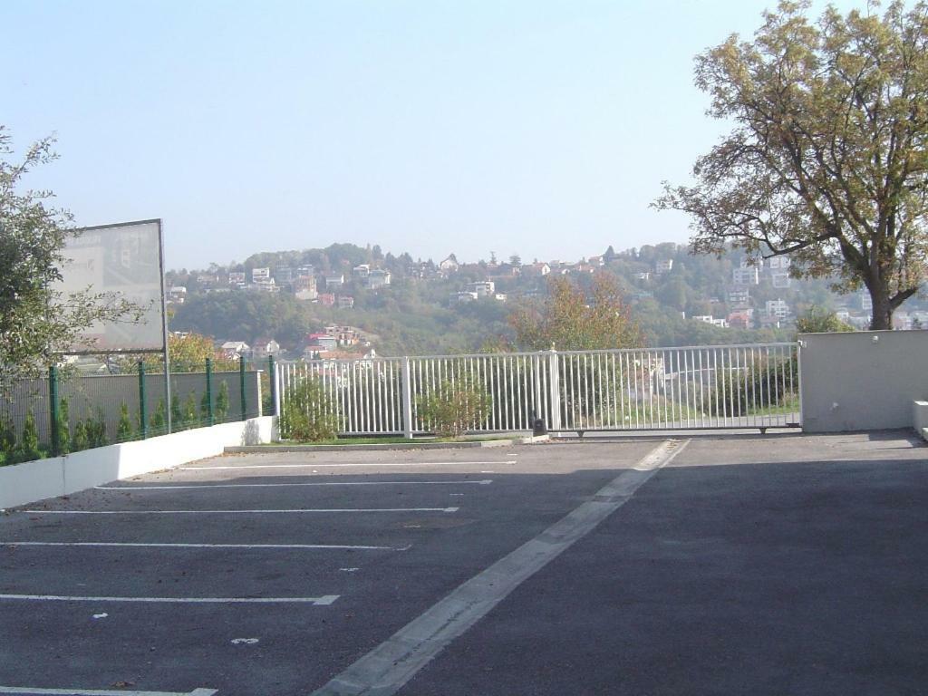 Apartmani Almica Zagreb Exterior foto